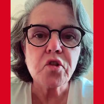 Rosie O’Donnell Is Making Things Up As She Goes Along