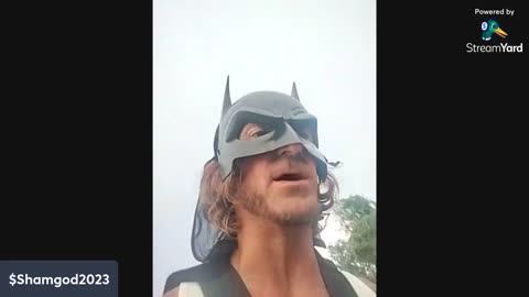 Batman Is The Natural Born Leader!!! 🦇
