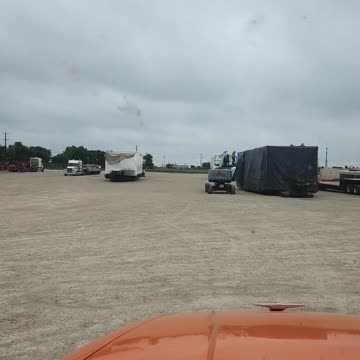 HURRY UP AND WAIT!!! #ourtruckinglife #trucking #reallifetruckers #vistatrans #atruckerslife