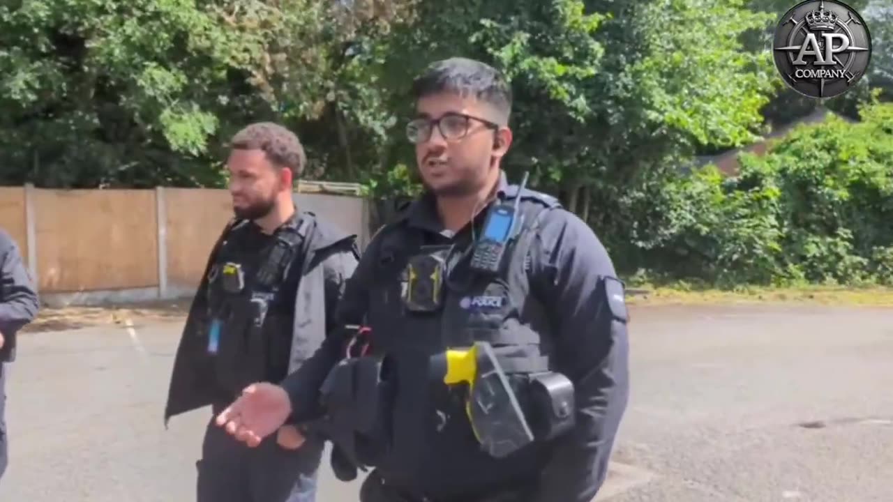 UK: Invaders Arrest English Reporters