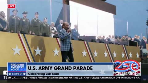 LEE GREENWOOD SINGS GOD BLESS THE U.S.A.