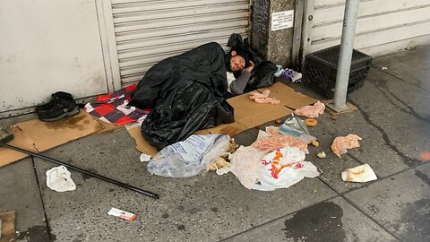 New York Shitty (Midtown Manhattan Apartment)