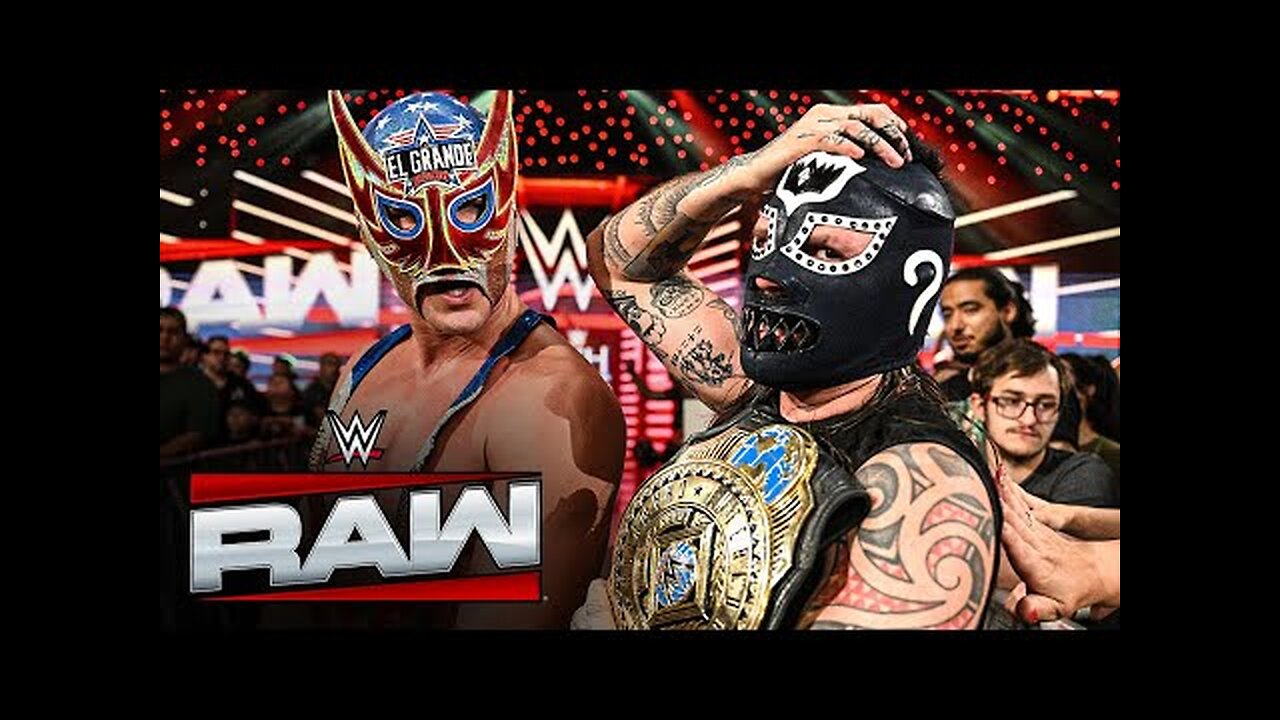Dominik Mysterio & El Grande Americano steal a win from AJ Styles & Dragon Lee Raw, Aug. 11, 2025