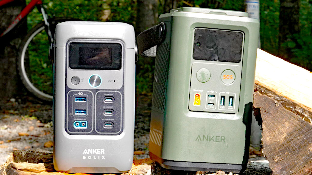 Anker power Staton vs anker Solix