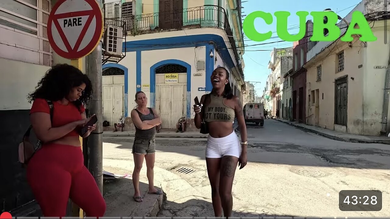🇨🇺 Real Streets of Havana, CUBA