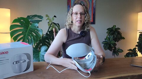 ReGlow LED Light Therapy Mask, for Reduce Acne & Anti-Aging, Eye-Protection.