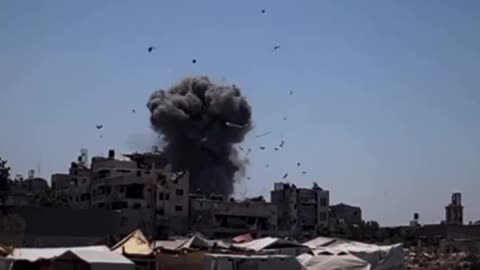 🔥🔥🔥 Heartbreaking Footage: Palestinians Too Tired & Hungry to React to Exploding Bombs