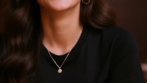 Did you know Batopilas could look this good on a tee? You need this vibe now #fallfashion