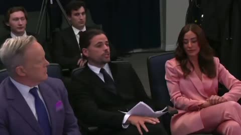 British influencer asks the White House about asylum for Brits jailed over memes.