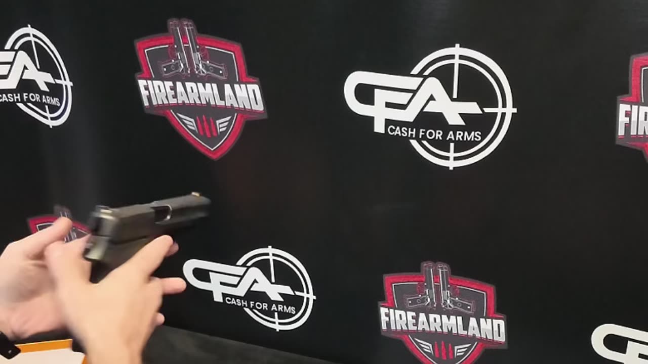 Unboxing a Sig Sauer P226