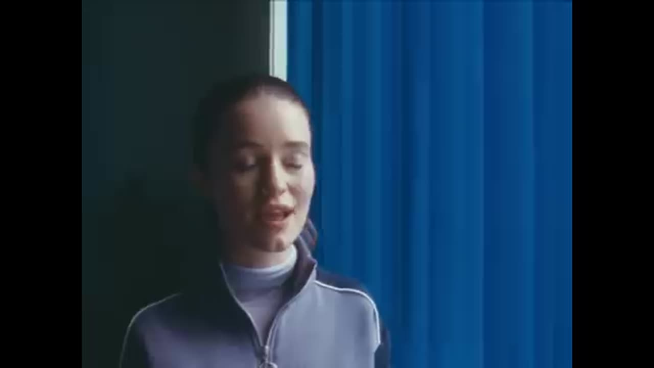 Sigrid- Dont feel Like Crying