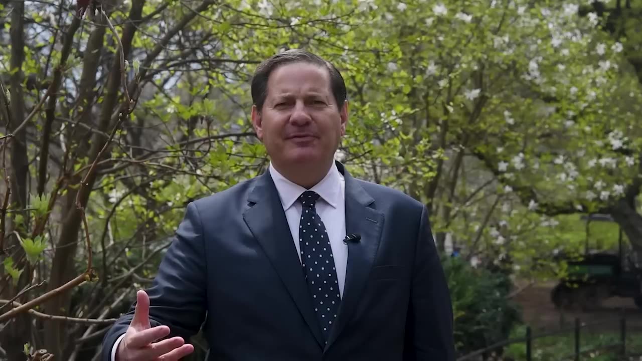 [2025-05-05] China is "Starting to Cower" Before Trump on Tariffs: "They're ...