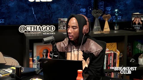 'They All Gotta Go': Charlamagne Says It's Time For Chuck Schumer And Hakeem Jeffries To 'Step Down'