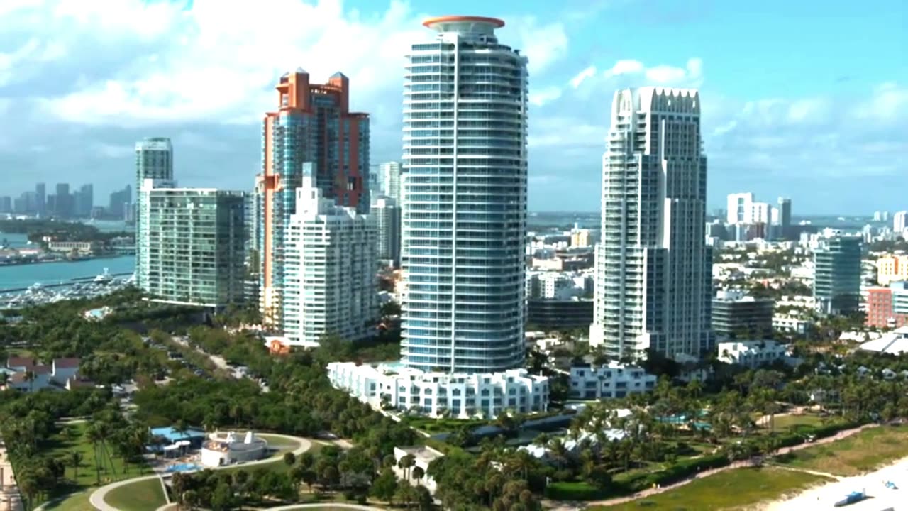 Ariana Grande - Twilight Zone ft. Mirage in Midnight