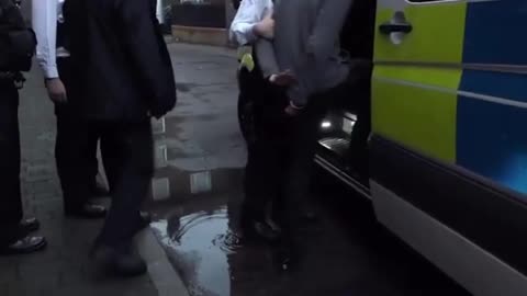 FBI Busts $1 4 Billion Chinese Fentanyl Precursor Ring in California — Chemicals, Cash Confiscated