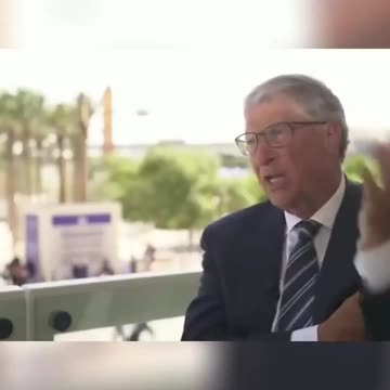 Bill Gates explains why it's okay for him to have such a large carbon footprint, but...