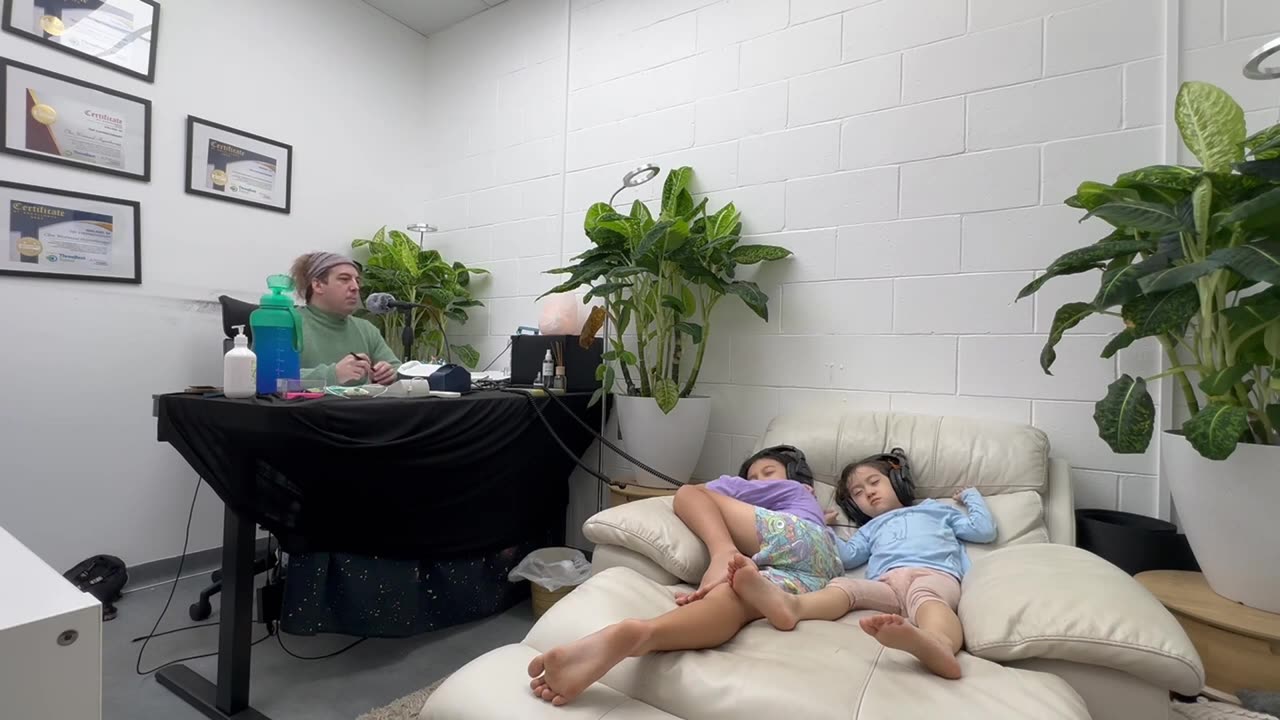 Hypnotherapy Brisbane _ Confidence Hypnosis for 4 & 7-Year-Olds