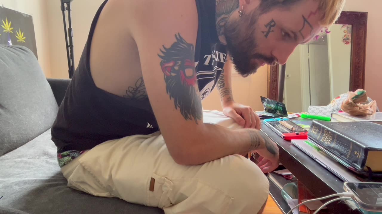 Ep. 613 "Bugonia" by Harry Potter The Batman