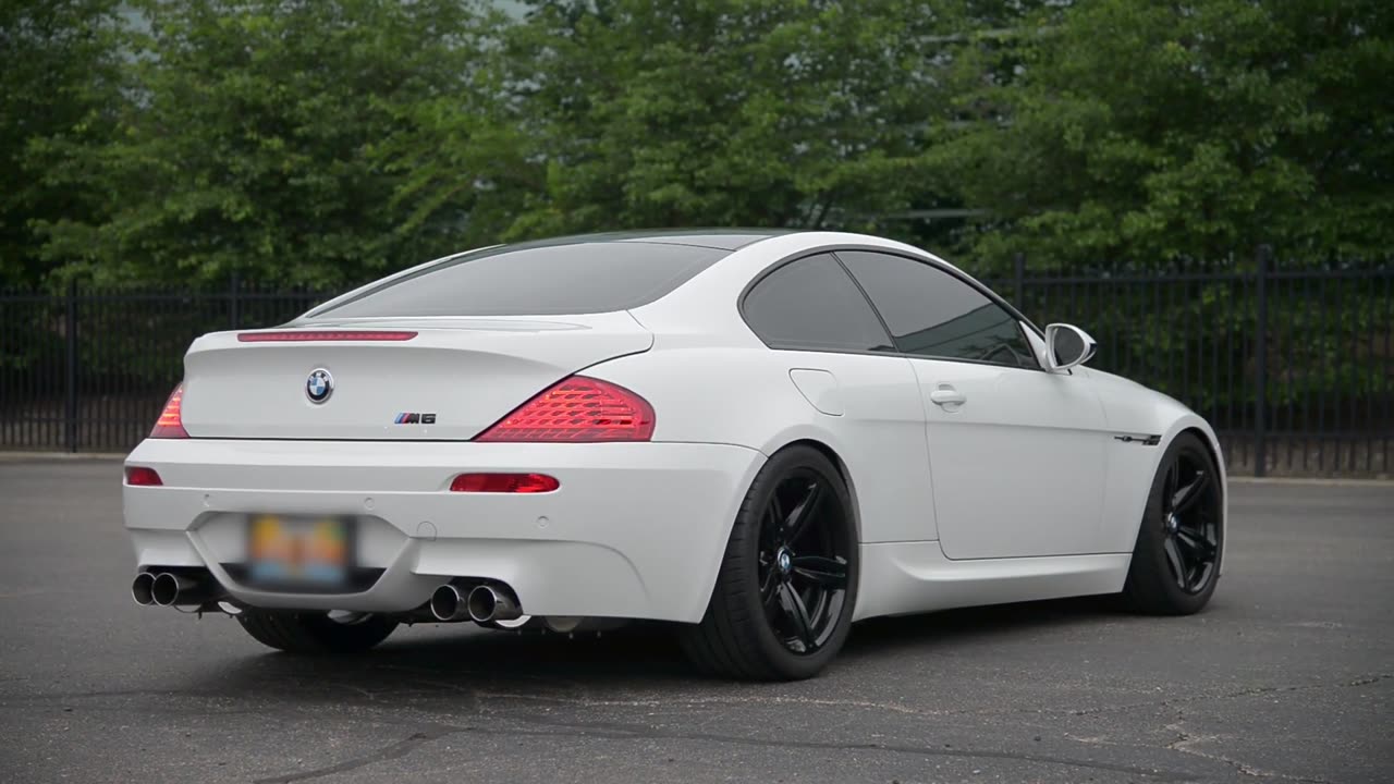 Modified V10 BMW M6 with Meisterschaft Exhaust (6-Speed Manual)
