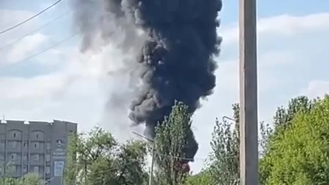 🏭🔥 Ukraine Russia War | Zaporizhzhia Auto Plant Ablaze After Drone Attack | RCF