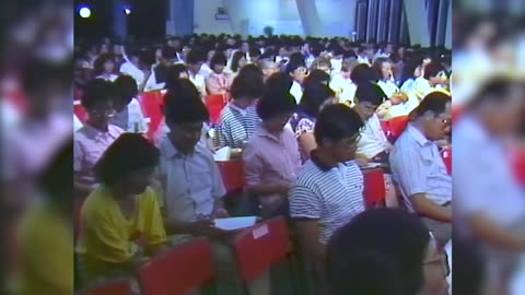 Don’t Let the Bread of God’s Word Get Dry and Stale, Live on Fresh Bread | Derek Prince