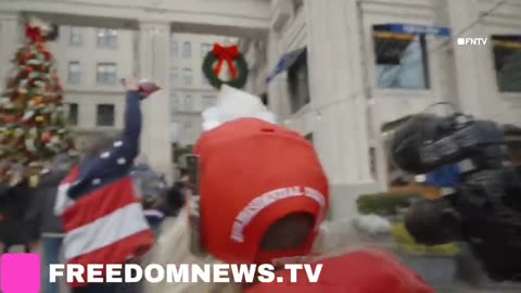 Federal police just ARRESTED a RABID leftist LUNATIC harassing PRO-TRUMP J6 PATRIOTS in DC!