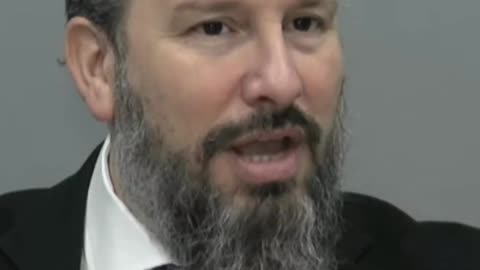 86 - Crowning God -- The Key to a Magnificent New Year [Rabbi Aryeh Wolbe]
