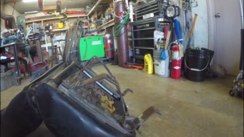 Jeep CJ5 - Lowering the seat