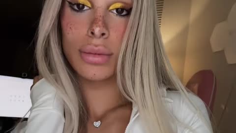 Admirable way of this tgirl