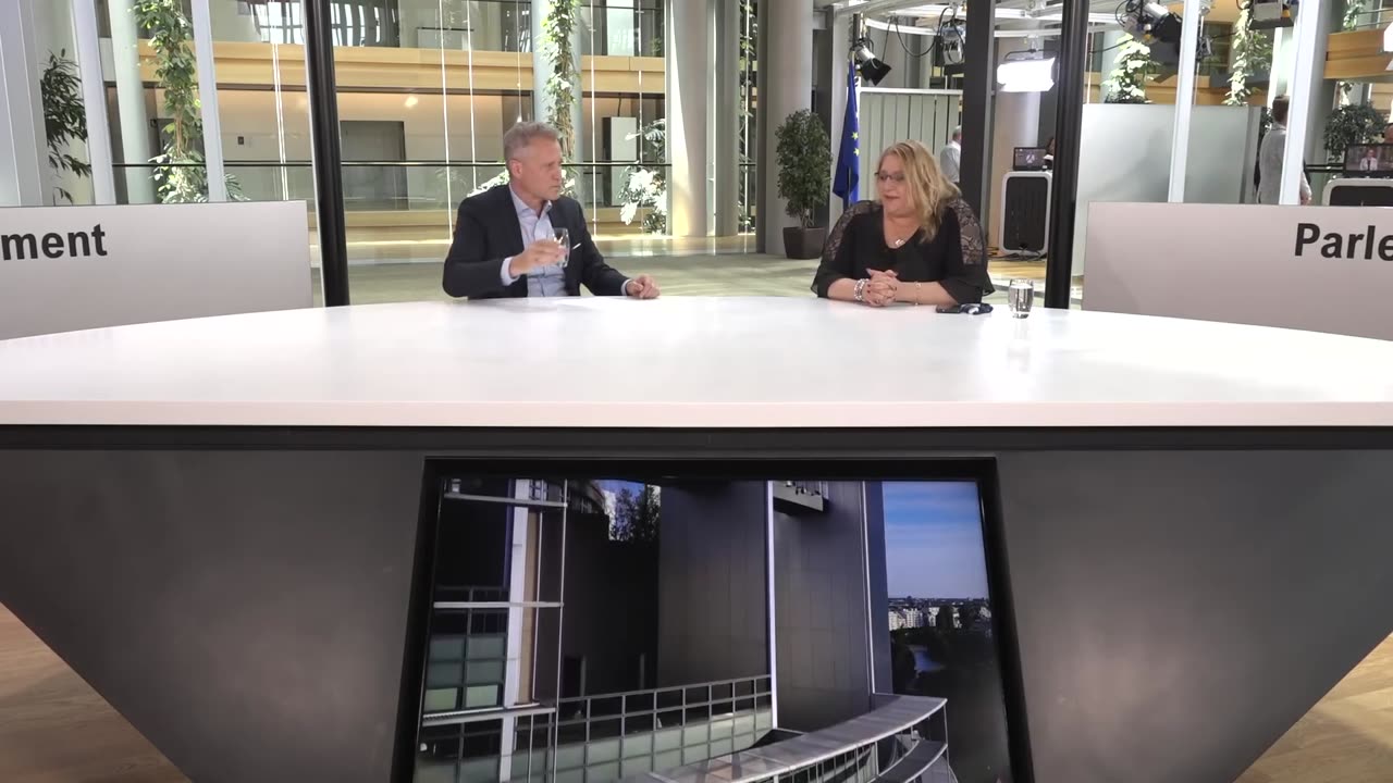 Interviul pe care mi l-a luat Petr Bystron, ... - DIS--- - 17 mai 2025 - ora 12:39
