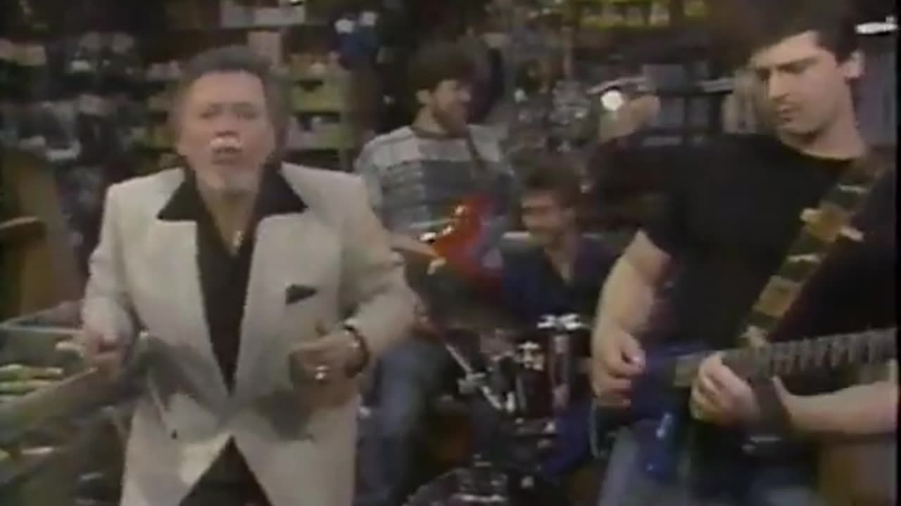 February 27, 1994 - Gun Dealer Don Davis Breaks Out in Song