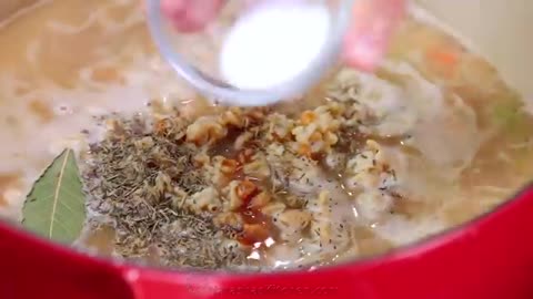 Shocking: New England Creamy Clam Chowder Soup Recipe - Comfort Food