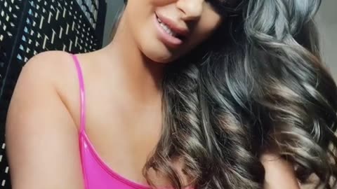 Can i be your dream girl to