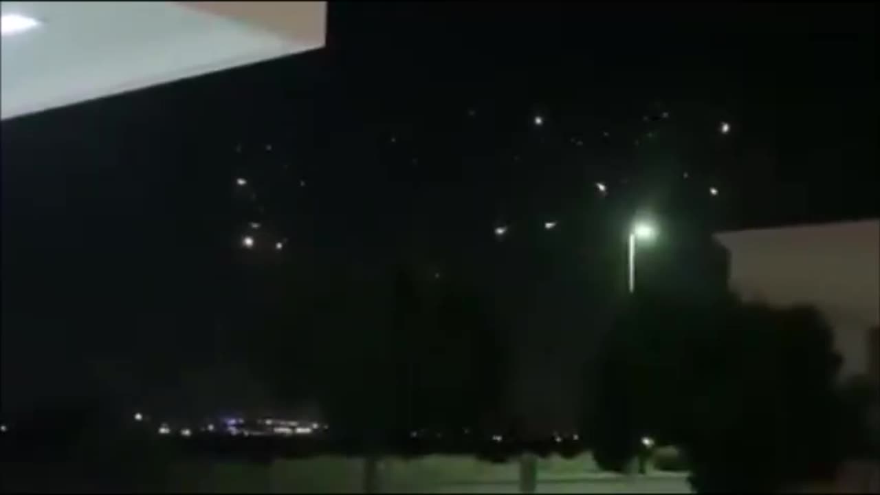 Une flotte d'OVNI à San Bernardino