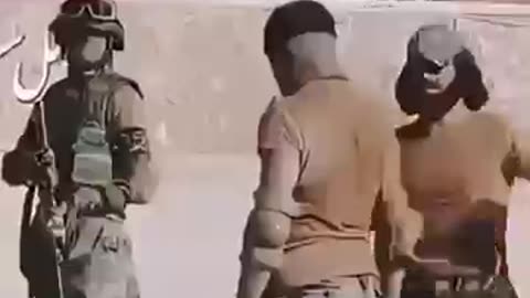 Viral: police vs Army | Indian Army powerful | #indian #army #powerful #trending