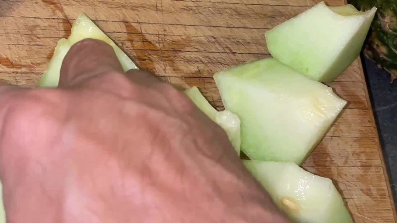 How To Make A Smoothie For A Hot Summer Day