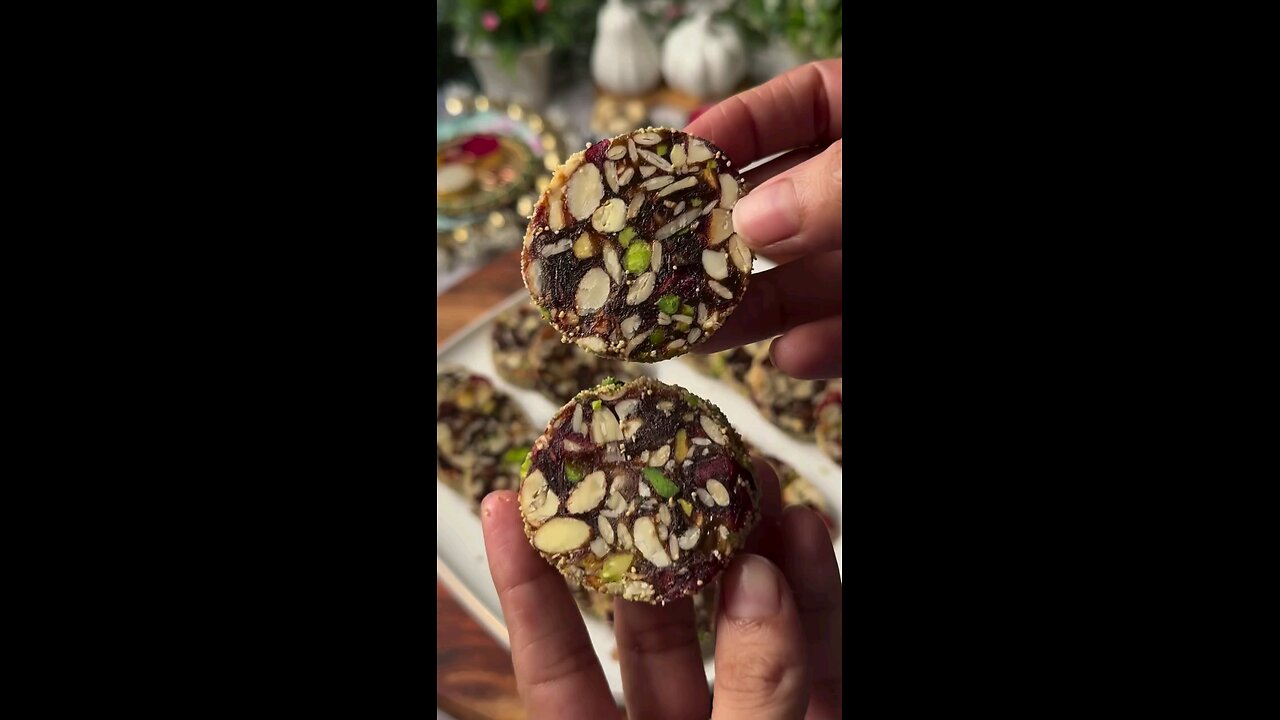 Healthy Dryfruit Roll
