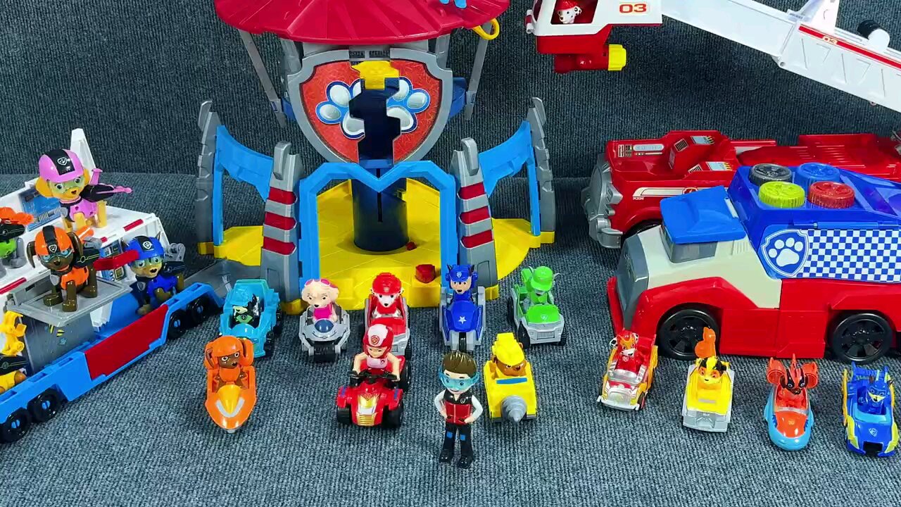 Fun Toy Tractor Learning Video for Kids! In today's educational video, we've got lots of tractors!