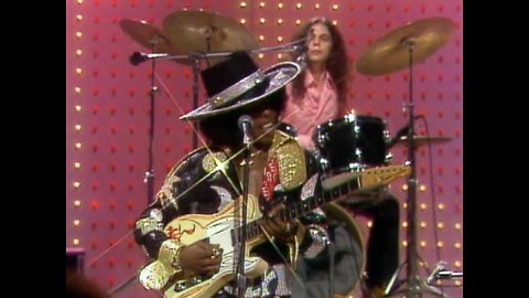 Sly and the Family Stone - "Thank You (Falettinme Be Mice Elf Agin)"