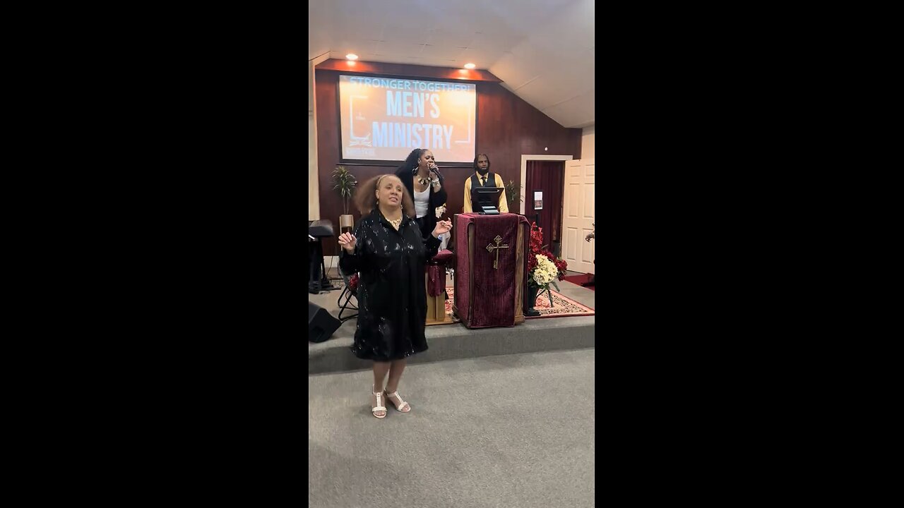 Yes my God!! #praisebreak