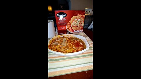 Eating Stouffer's Chicken Parmesan, Dbn, MI, 7/16/25