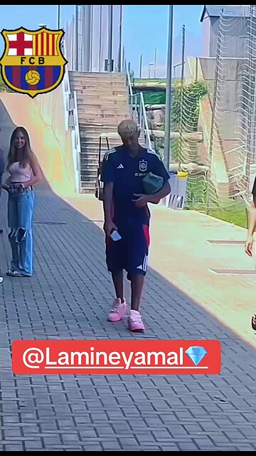 Lamine Yamal Spanish football Superstar