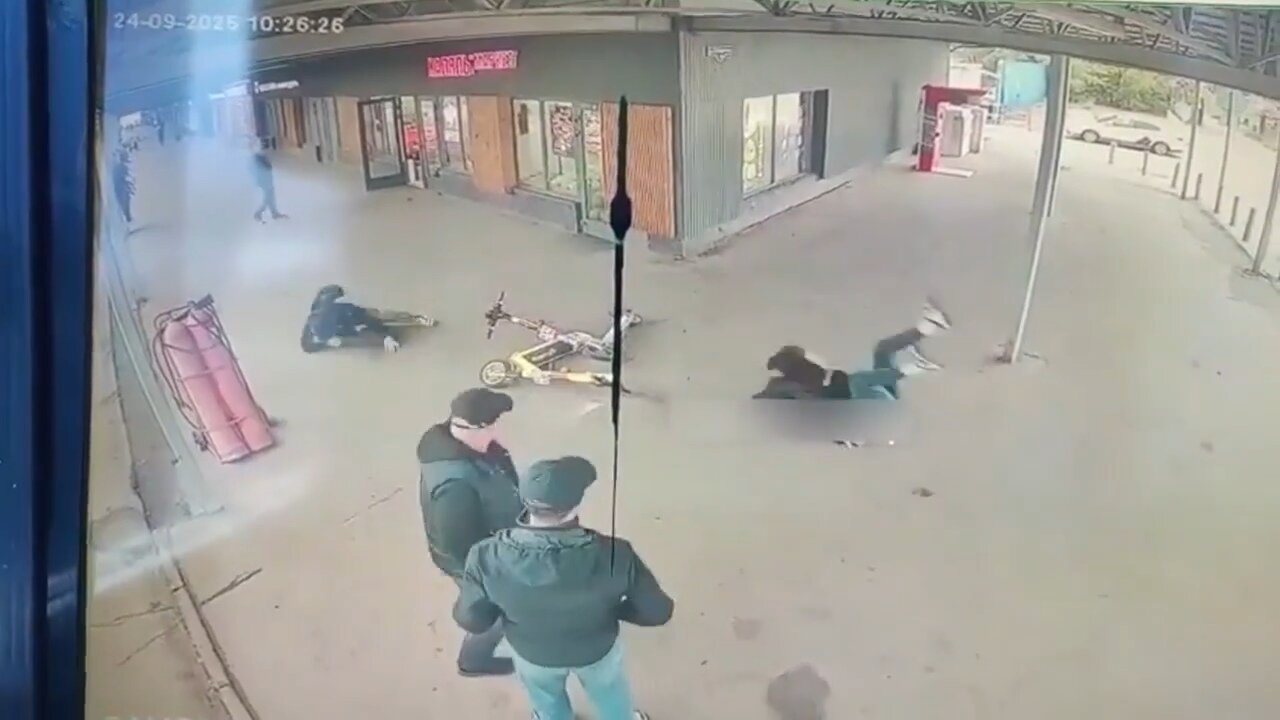 Ako si kolobež kári nachádzajú priateľov