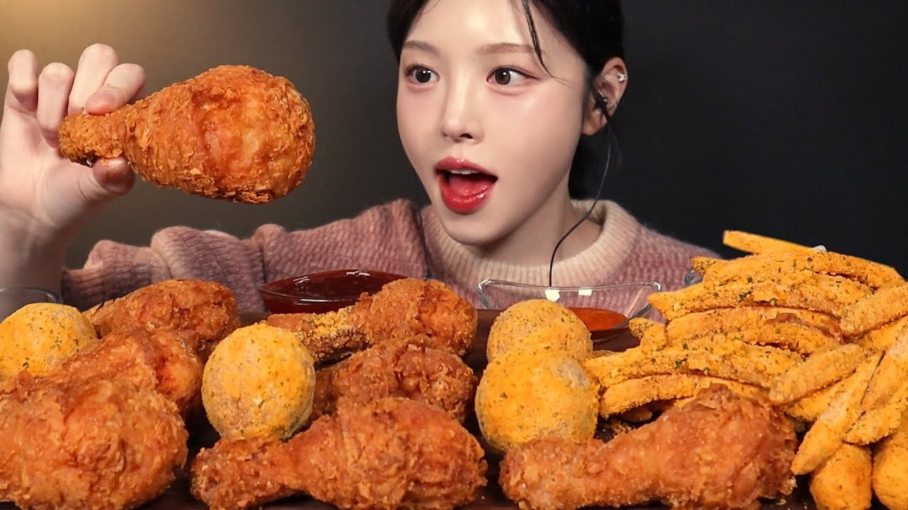 Crispy Hot Fried Chicken & Bburinkle Cheese Ball Mukbang ASMR