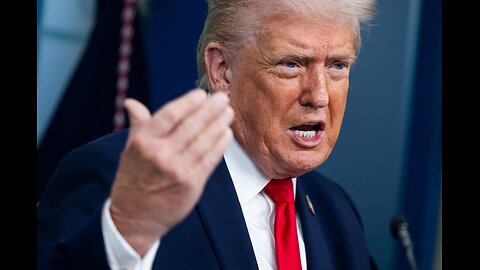 Miedwiediew: Trump ma nadzieję na zawsze zapisać się w historii, anektując Grenlandię.