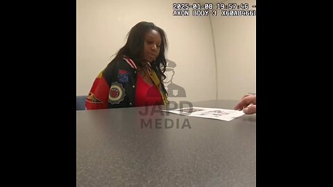 Woman Allegedly Commits Fraud Wearing Same Outfit Seen in Her Facebook Post #fraud #japd