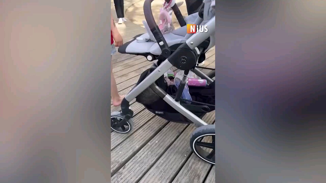 Syrerin greift deutsche Mutter an ...
