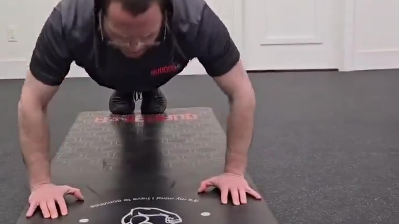 The Jews are trying to looksmax