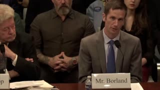 Government Whistleblower Saw 100ft TRIANGLE Exit a NASA Hangar & Has Been Threatened!