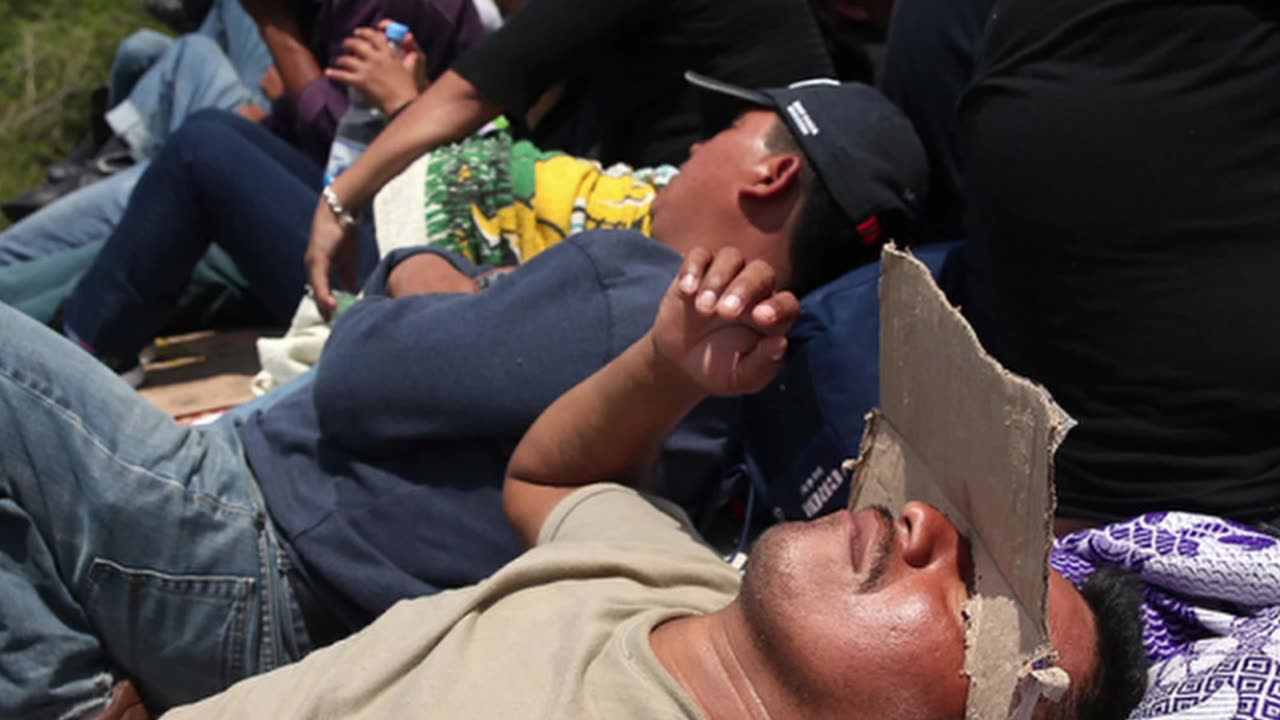 Trump Admin Proposes $998 Daily Fines for Illegal Immigrants Who Refuse to Self-Deport